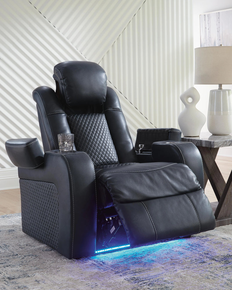 Fyne-Dyme Power Recliner