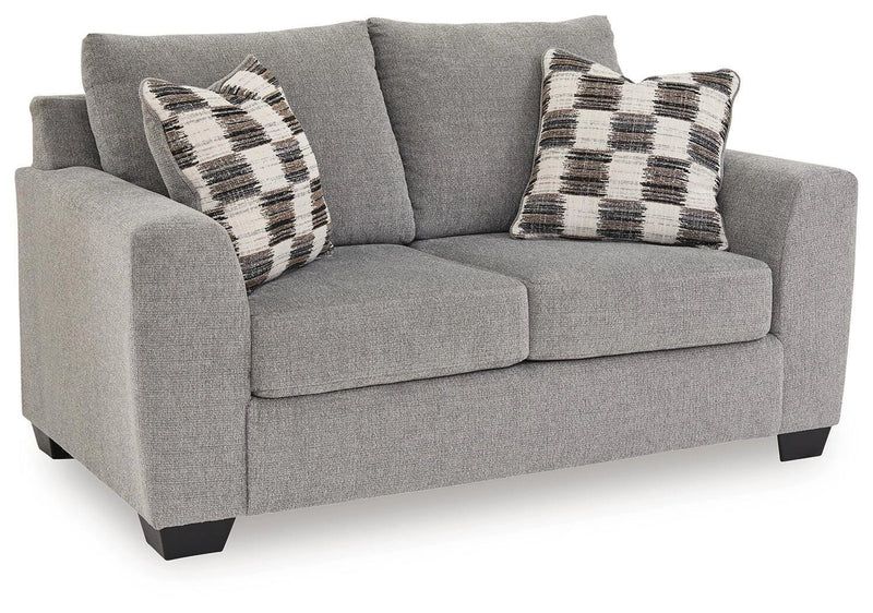Loreo Loveseat