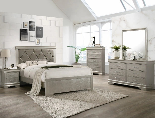 Crown Mark Amalia Dresser in Silver image