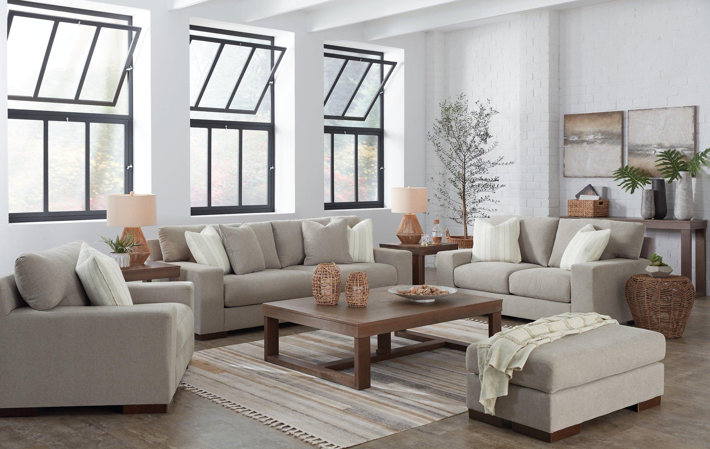 Casa Blanca Furniture LLC